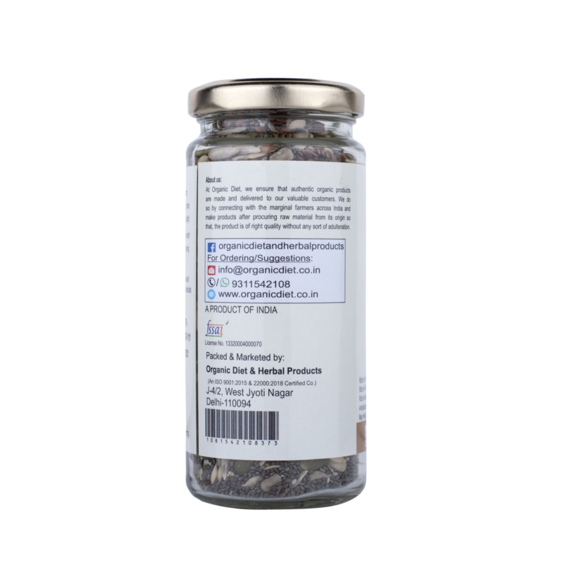 Orgenik: Shop Organic Moong Split (Moong Chilka) from the brand Organic Diet