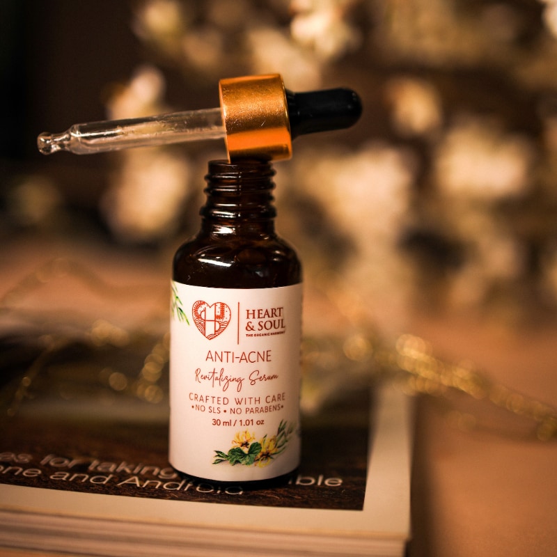 Orgenik: Anti Acne Revitalising Serum from brand heart & soul